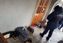 Peste 300 litri de alcool, ridicate la Soroca în urma perchezițiilor