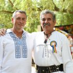 Doi-primari-ca-doi-frati-Aurel-Gutanu-si-Avram-Ilie-Pinte-_