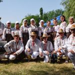 Formatia-folclorica-„La-Castel-s.-Gordinesti-r