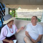 La Sfat cu oameni frumoși descusuți de Nina Neculce