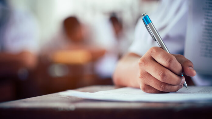 examen-elevi-studenti