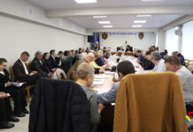 CONSILIERII RAIONALI DIN DROCHIA S-AU ÎNTRUNIT ÎN ȘEDINȚĂ ORDINARĂ. Video