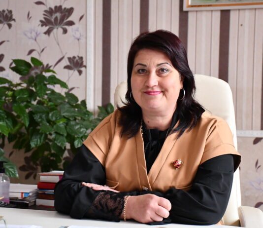 Fără cravată cu Ina Perjun