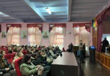 Peste 200 de elevi ai Colegiului „Mihai Eminescu”au participat la lecția „Adevărul despre droguri”