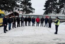 Controale la Drochia. Transportul școlar, transportatorii și taximetriștii, în atenția oamenilor legii