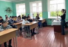Tinerii din Stoicani au discutat despre egalitatea de gen și drepturile fiecăruia