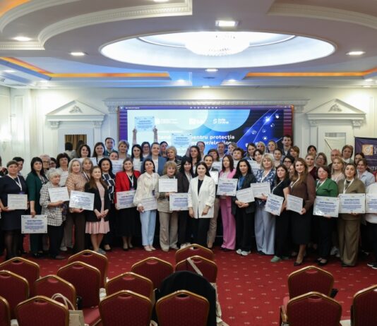 35 de instituții de învățământ din țară au fost desemnate cu titlul „Școală Sigură Online”