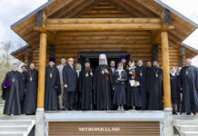 Înaltpreasfințitul Mitropolit Vladimir a vizitat biserica în construcție „Sf. Împ. Constantin și Elena” din or. Rîșcani