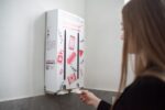Programul „Școala EduLIFE” se extinde: absorbante gratuite pentru eleve în 204 școli din țară, procurate din bugetul de stat
