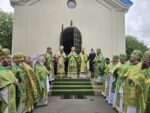 Sfințirea Prestolului și Dumnezeiasca Liturghie în biserica „Adormirea Maicii Domnului” din satul Redi-Cereșnovăț, raionul Soroca