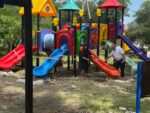 Primăria Soroca amenajează noi terenuri de joacă pentru copii