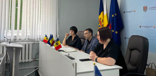Incluziunea educațională a copiilor romi, în centrul discuțiilor la Primăria Soroca
