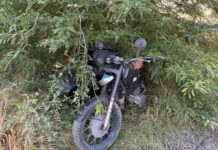 Motocicletă răsturnată la Mîndîc. Un copil de 3 ani și doi adulți au ajuns la spital