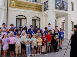 Elevii de la Tabăra Ștefaniană au vizitat Catedrala Episcopală din Soroca