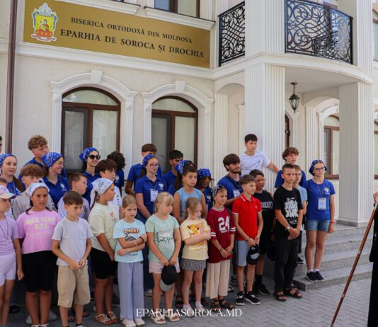 Elevii de la Tabăra Ștefaniană au vizitat Catedrala Episcopală din Soroca