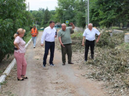 Locuitorii din Șeptelici vor beneficia de un trotuar modern pe o distanță de un kilometru