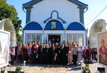 Sfințirea bisericii „Nașterea Maicii Domnului ” din satul Popeștii de Sus, raionul Drochia