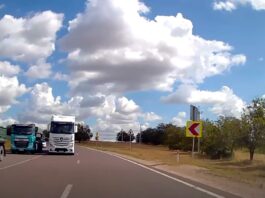 Pericol pe traseu la Ciripcău. Șoferul camionului riscă să rămână până la un an fără permis