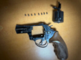 Pistol traumatic, descoperit la PTF Otaci